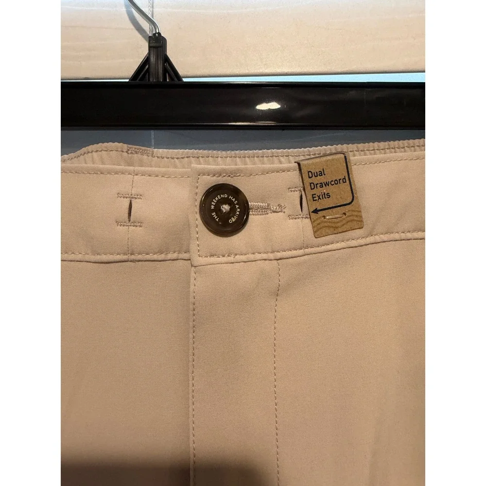 Chubbies Khaki Flat Front Shorts‎ Mens XX-Large 8 Inch Inseam
